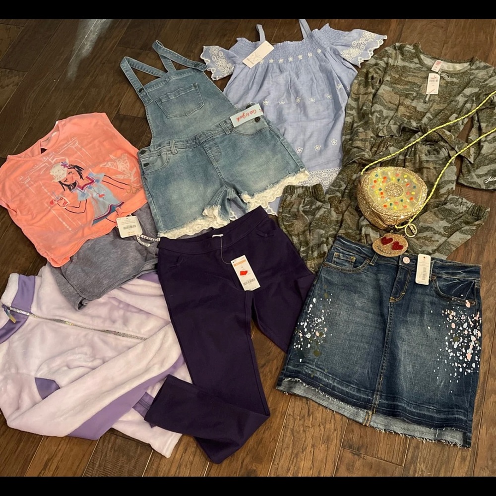 Girls size 10-12 lot of clothes
